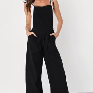 Lulu's Black Tie-Strap Overall Jumpsuit